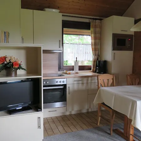 Ferienhaus Mohikaner Im Feriendorf *
